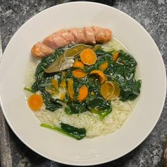 A picture of Spinach Clear Soup.