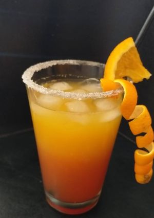 Una foto de Tequila Sunrise