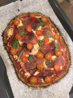 Una foto de Pizza con base de brócoli