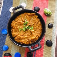 A picture of Ringna No Olo - Gujarati Baingan Bharta.