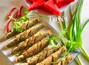 Hình của món Cá đối muối hành tiêu chiên.