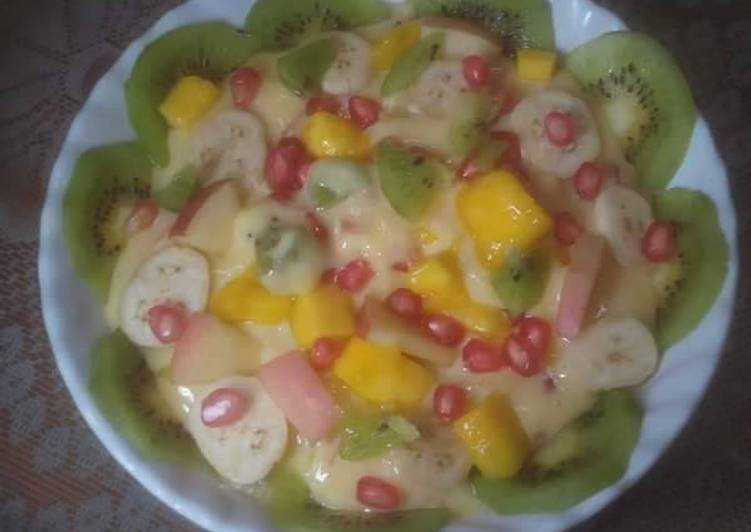 Recipe of Award-winning Fruit custard
