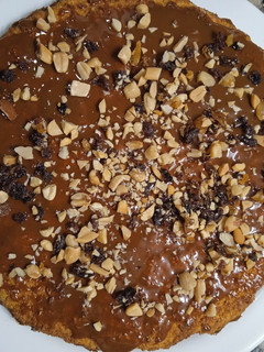 Una foto de Tarta de mandarinas y dulce de leche! Simple y rica!!!