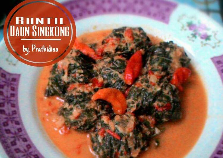 Langkah Mudah untuk Bikin Buntil Daun Singkong, Lezat