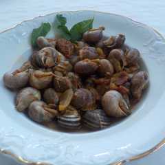 Una foto de Xones amb salsa