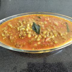 A picture of Moong Curry.