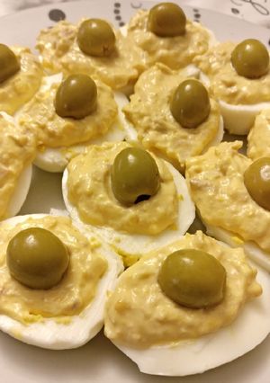 Foto principal de Huevos rellenos tradicionales