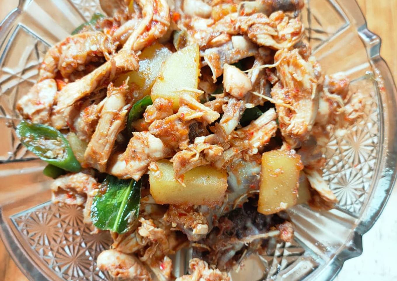Ayam suir pedas