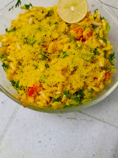 ભેળ (Bhel Recipe In Gujarati) રેસીપી મુખ્ય ફોટો