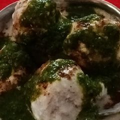 A picture of Kuttu ke aate ke dahi bade.