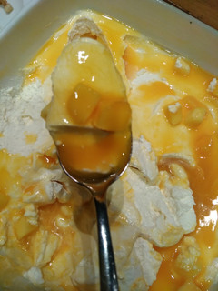 A picture of Mango ice cream.