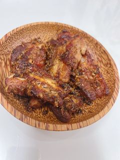 Hình của món Ba rọi chiên sả.
