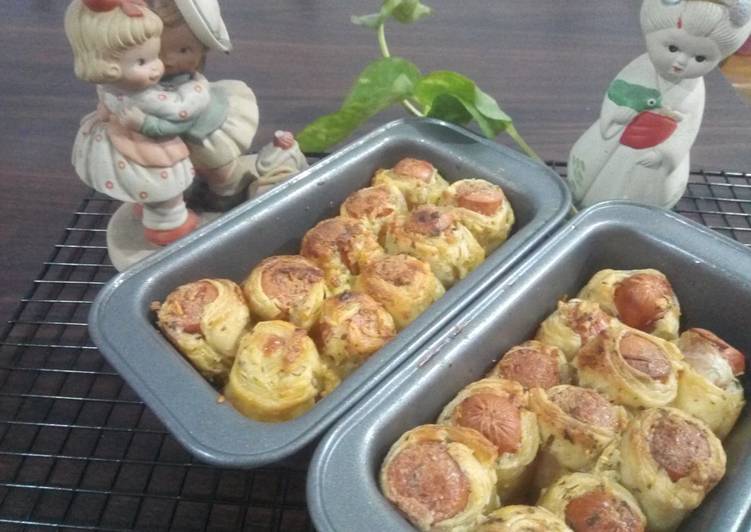 Resep Garlic Sausage Pastry Ala Dapur Saya 😘, Mudah Banget