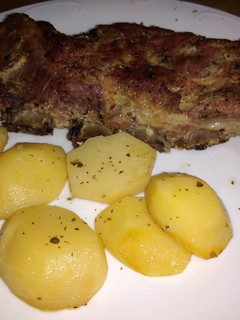 Una foto de Costillas al horno jugosas