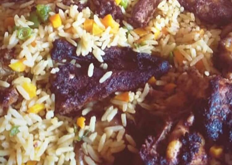 Fried rice with grilled chicken