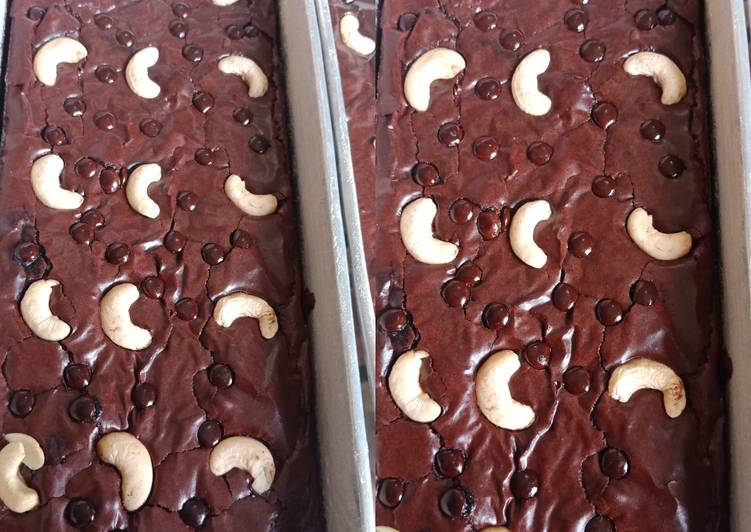 Shiny fudge brownies