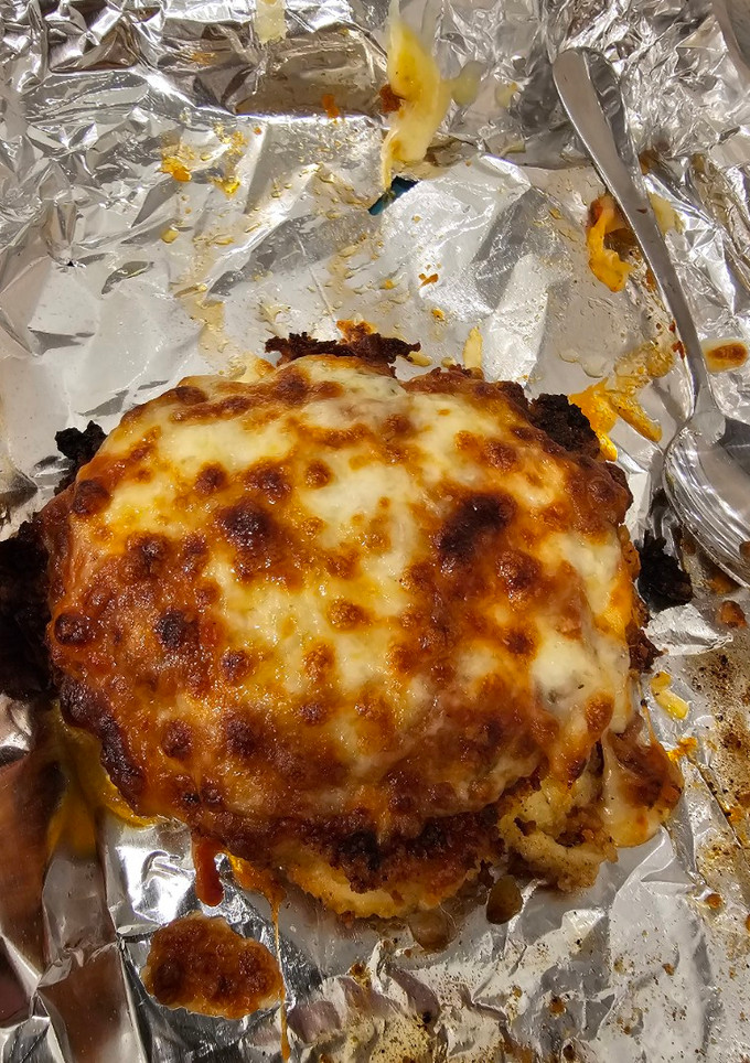 A picture of Parmesan Chicken.