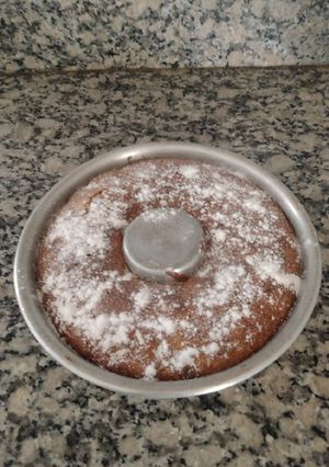 Una foto de Budín de frutillas y nueces