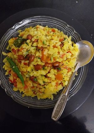 ટોમેટો પૌવા (જૈન) રેસીપી મુખ્ય ફોટો