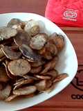 Papitas fritas chilotas con sal de mar y orégano