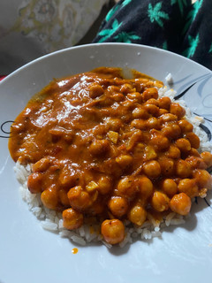 Una foto de Curry de garbanzos 🍛