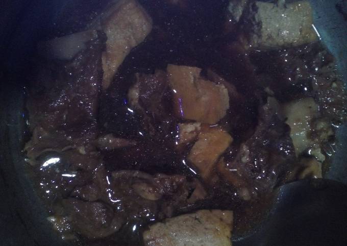 Semur daging sederhana