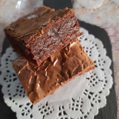 A picture of Pure dark chocolate Brownies.