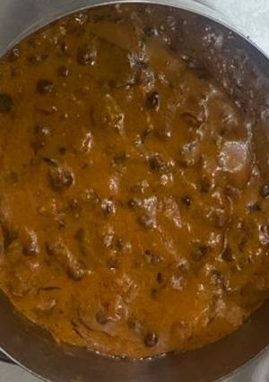 दाल मखनी(daal makhni recipe in hindi) रेसिपी मुख्य फोटो