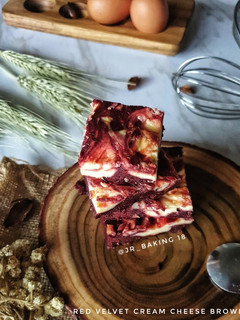 Foto resep Red Velvet Cream Cheese Brownies (tintinrayner)