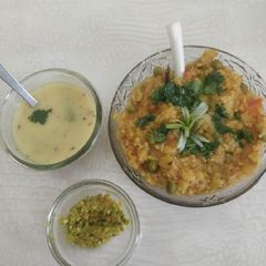 A picture of Vegetables healthy khichdi.
