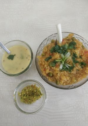 A picture of Vegetables healthy khichdi.