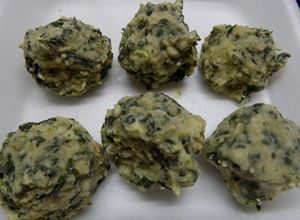 Una foto de Pelotitas, bolitas de ricota y espinaca (29 día de los ñoquis)