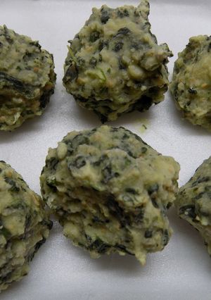 Una foto de Pelotitas, bolitas de ricota y espinaca (29 día de los ñoquis)