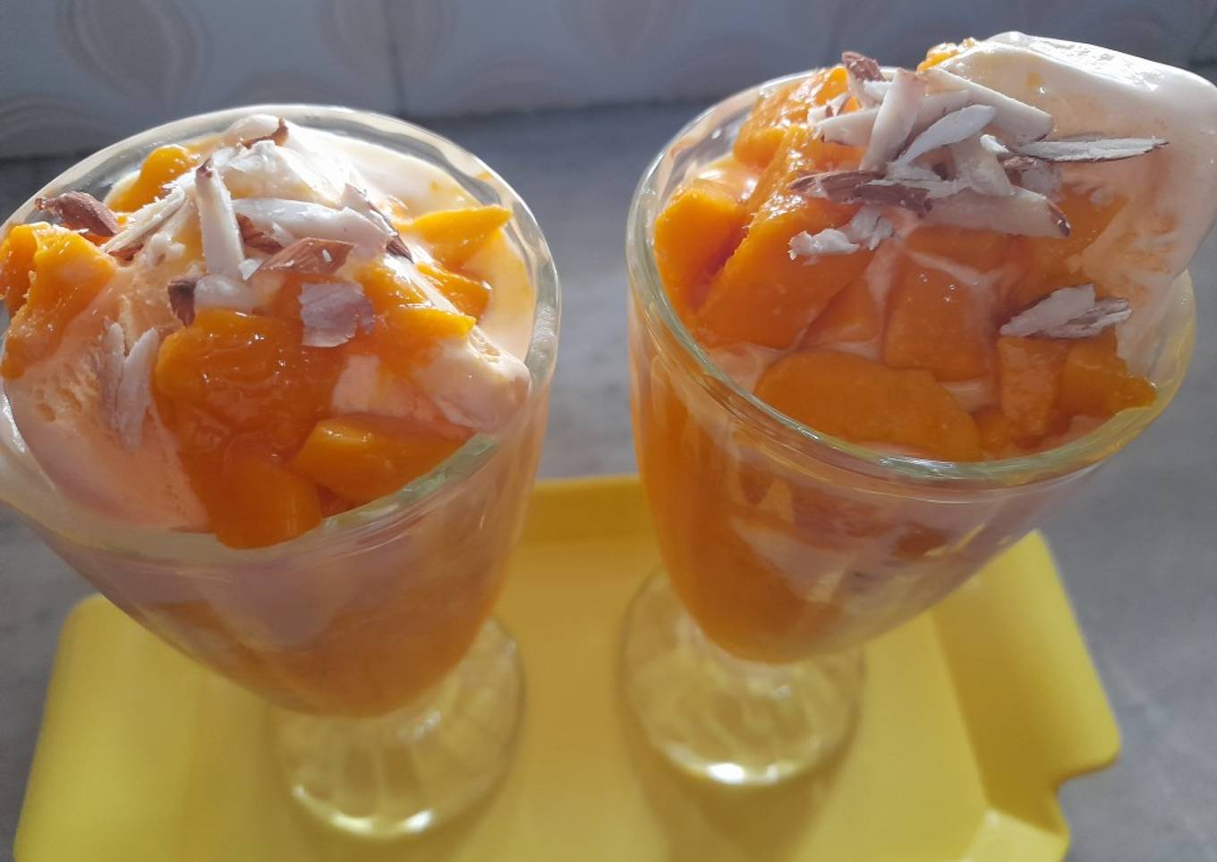 Mango falooda