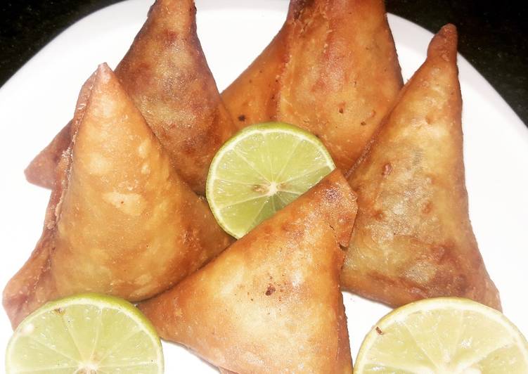 Samosas/sambusas