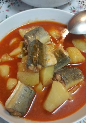 Una foto de Anguilas con patatas
