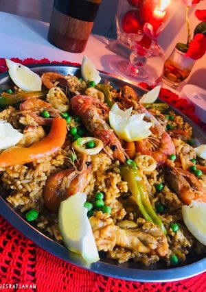স্প্যানিশ পায়েলা (Spanish paella recipe in Bengali) রেসিপির প্রধান ছবি
