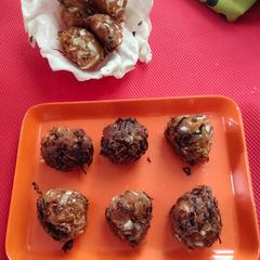 A picture of Cabbage pakoda.