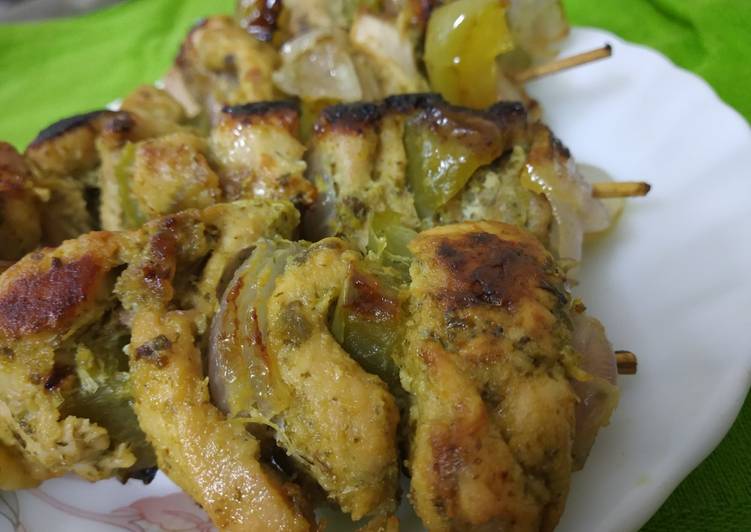 Chicken kebab without oven/oil