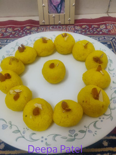 ફરાળી મોતીચુર લાડુ (Farali Motichoor Ladoo Recipe In Gujarati) રેસીપી મુખ્ય ફોટો