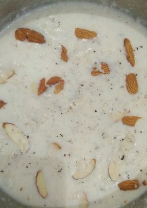 A picture of Rice kheer.