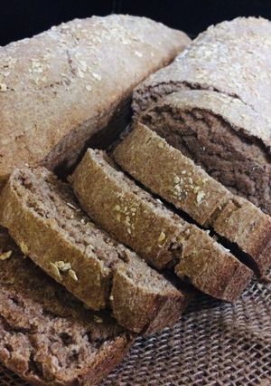 Una foto de Pan integral y avena