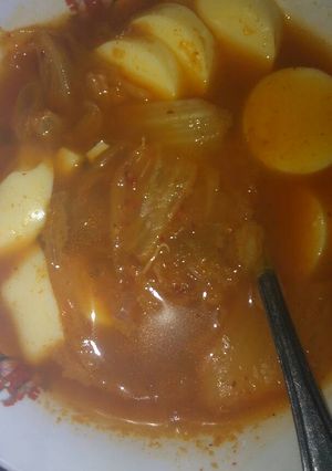 Foto resep Sup Tofu Kimchi (Simple bgt)