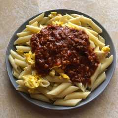 รูปของ Penne Egg Bolognese Pasta