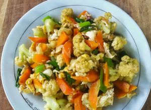 Foto resep Orak Arik Kembang Kol Wortel