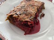Una foto de budin de fideo