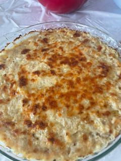 A picture of Cheesey Hot Crab dip.
