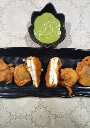 A picture of Mix Pakode.