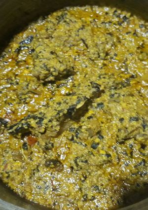 A picture of Egusi soup.