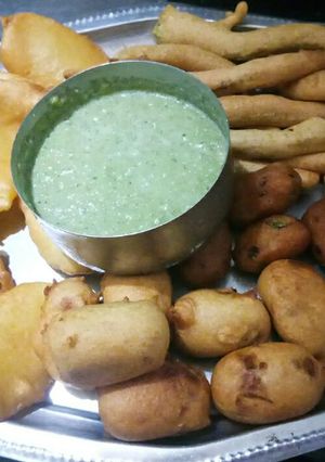 મિક્સ ભજીયા રેસીપી મુખ્ય ફોટો